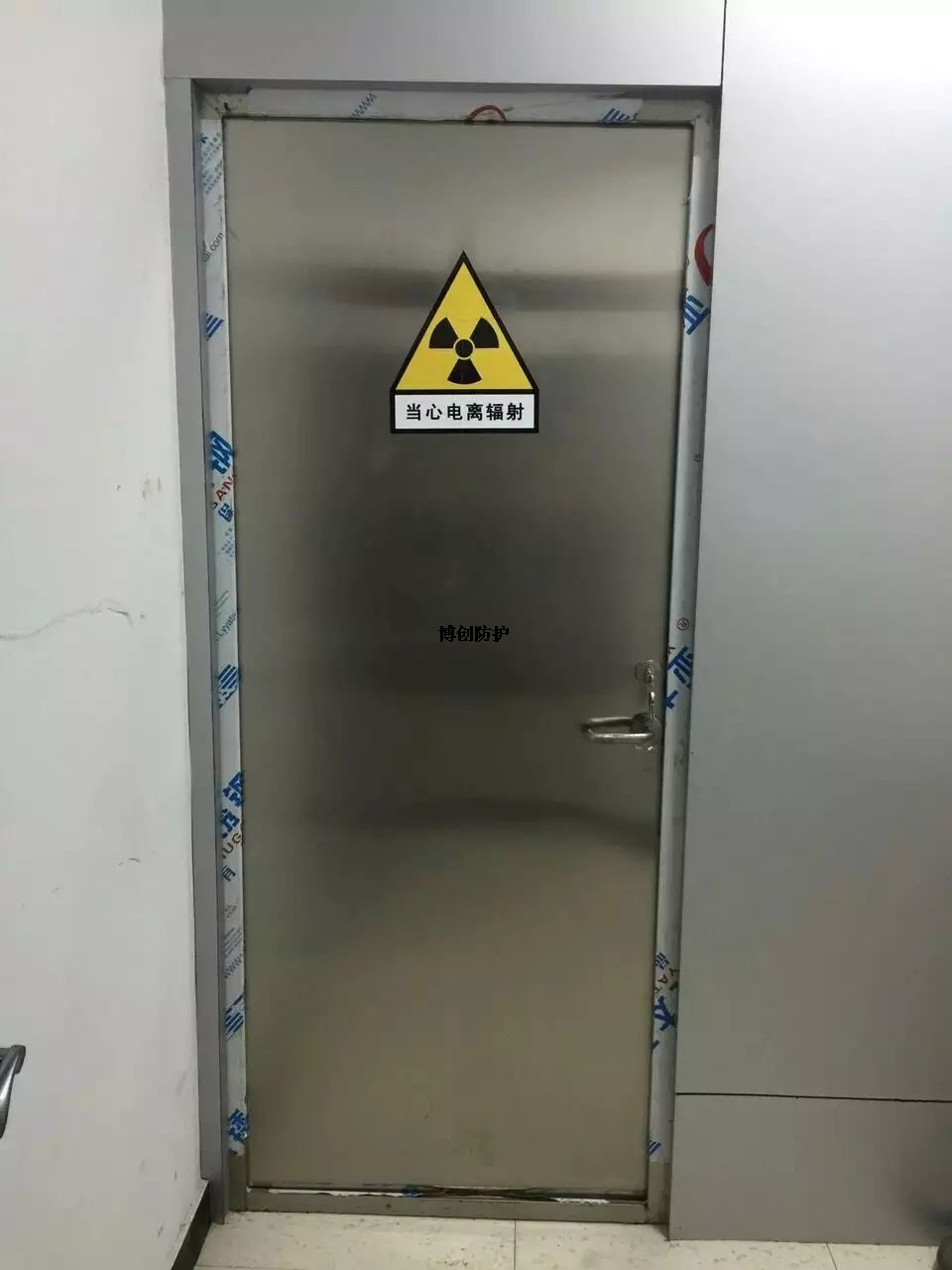 平开铅门.jpg